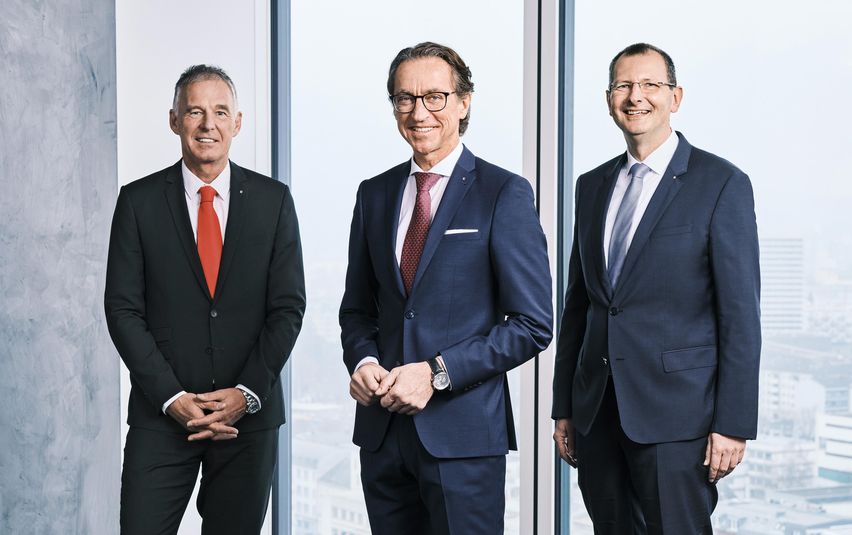 Dr. Andreas Kolar (Member of the Management Board), Chief Executive Officer Dr. Leonhard Schitter (Chairman of the Management Board), Dipl.-Ing. Stefan Stallinger MBA (Member of the Management Board) (photo)
